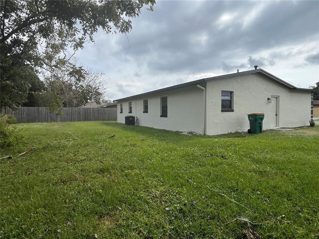 Backyard, Exterior