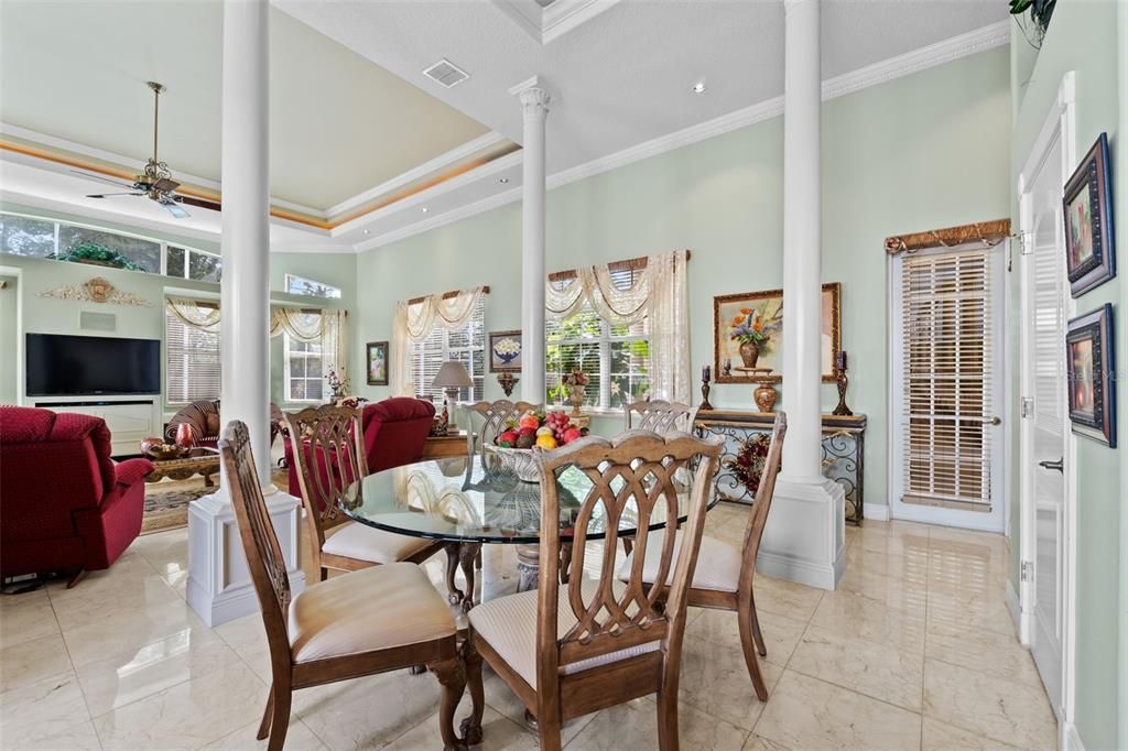 Dining room, Interior, Living room, Recessed Lighting