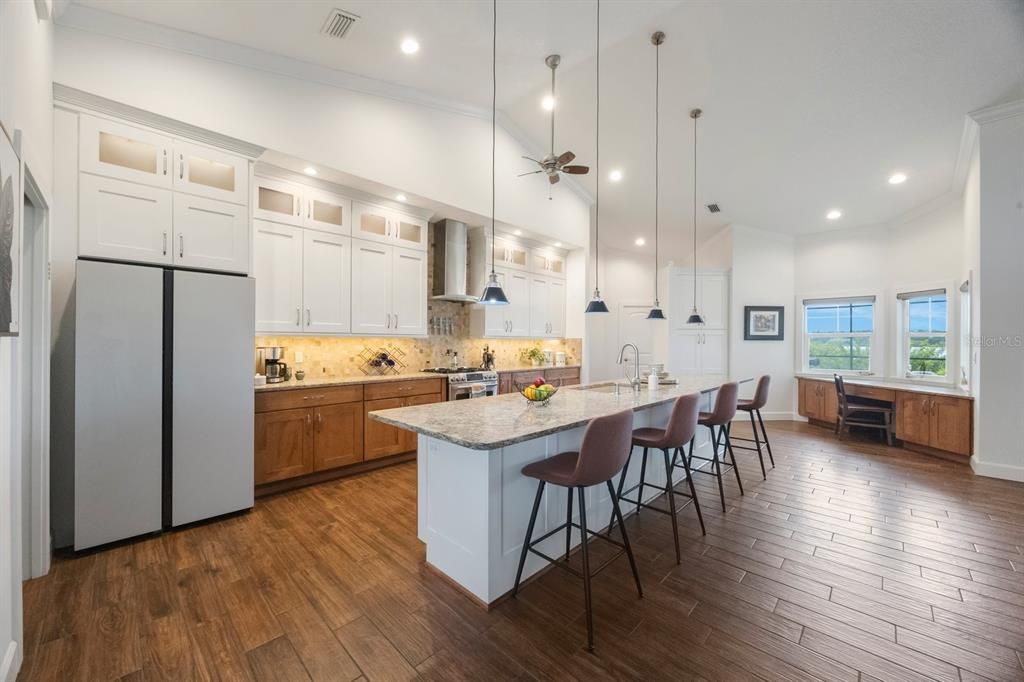 Interior, Kitchen, Pendant Lights, Recessed Lighting, Wood Texture Flooring