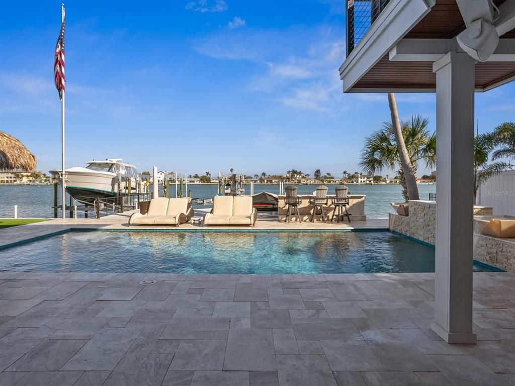 Exterior, Pool, Water