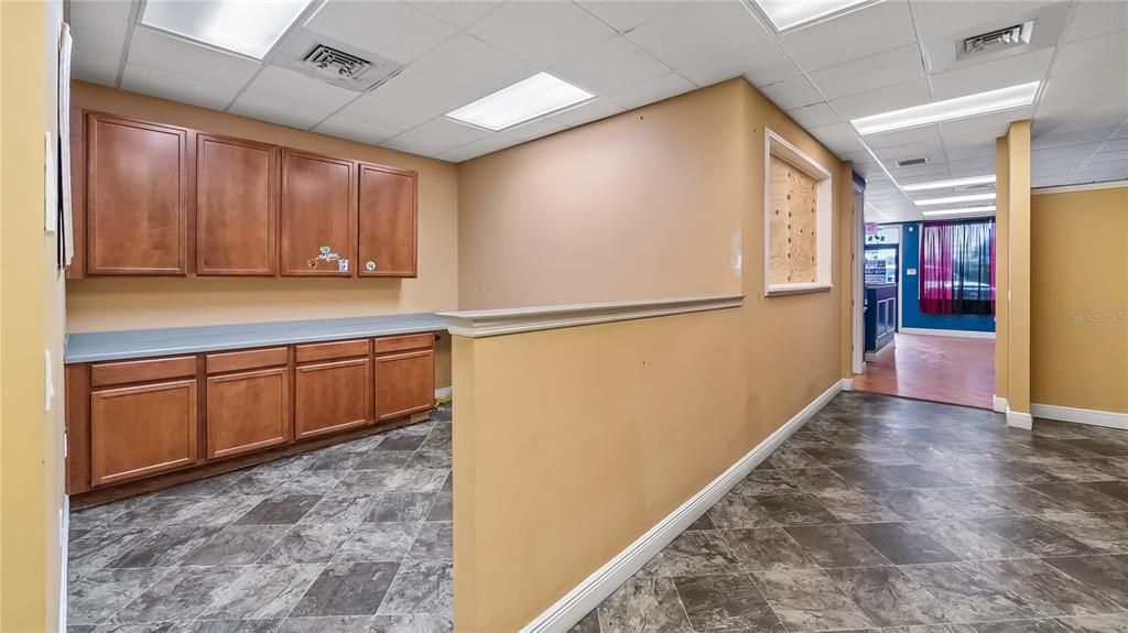 Interior, Recessed Lighting