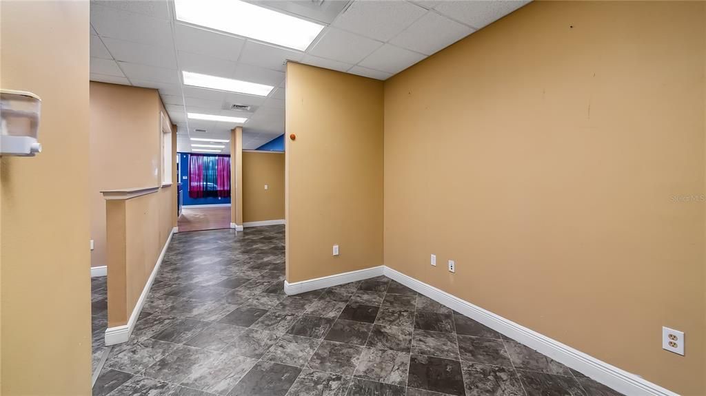 Interior, Recessed Lighting