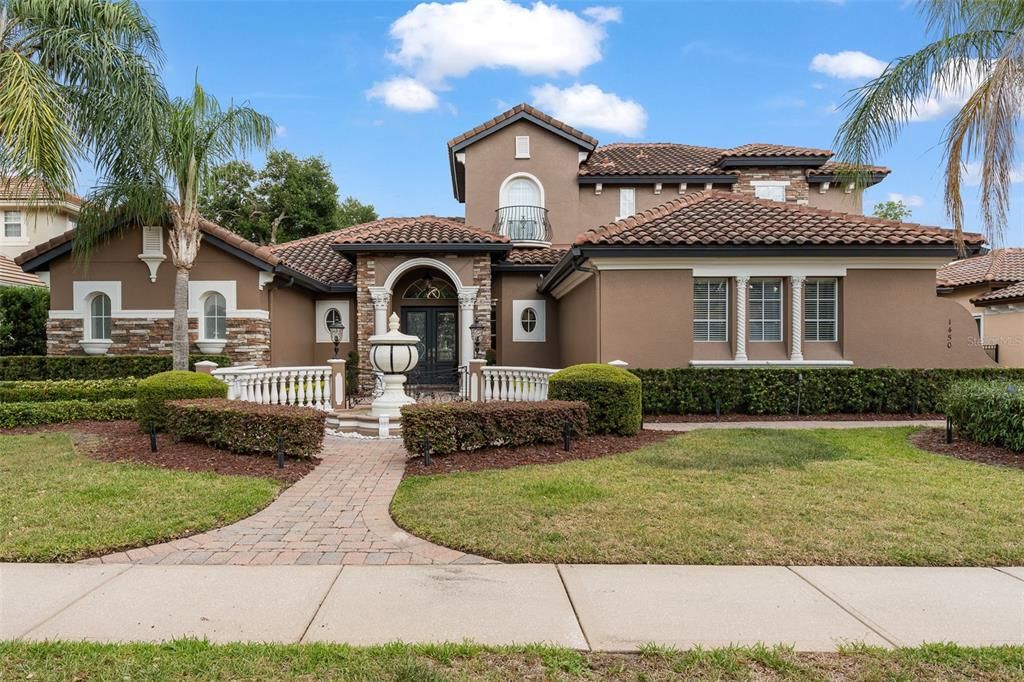 Exterior, Facade, Mediterranean