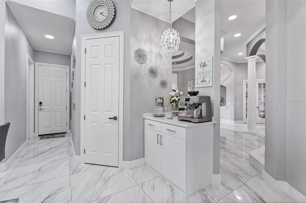 Chandelier, Interior, Marble, Pendant Lights, Recessed Lighting