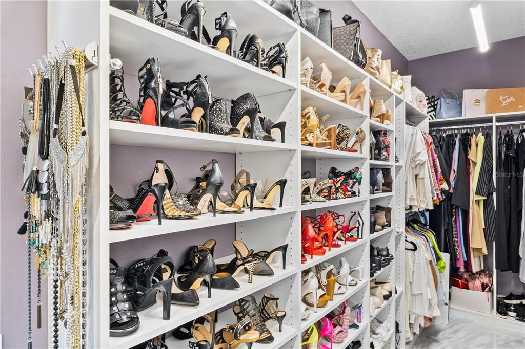 Interior, Walk-in Closets