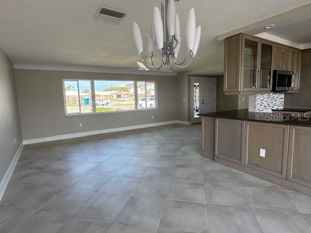 Chandelier, Empty room, Interior, Kitchen