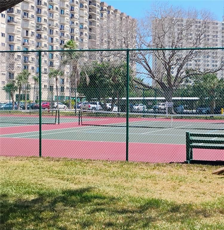 Exterior, Tennis Courts