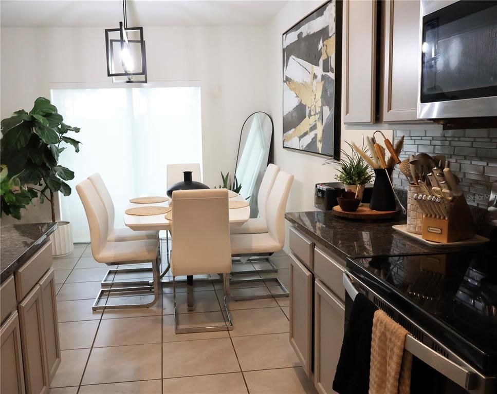Dining room, Interior, Kitchen, Pendant Lights