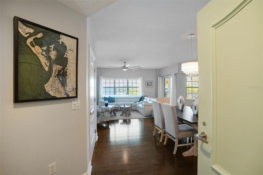 Chandelier, Dining room, Interior, Living room, Wood Texture Flooring