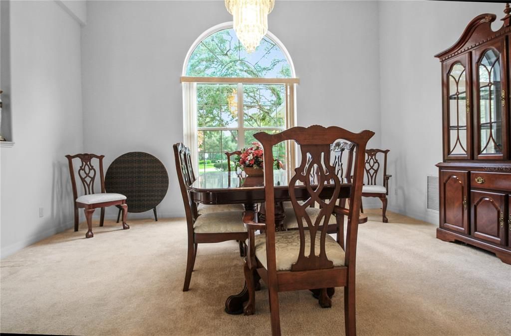 Chandelier, Dining room, Interior