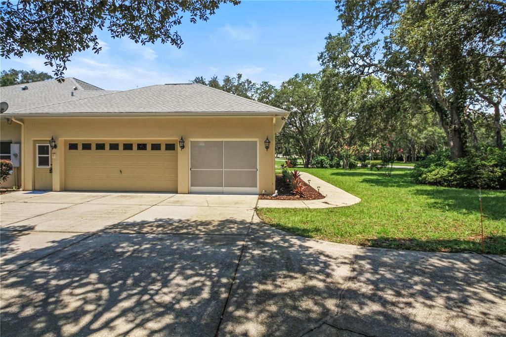 Detached Garage, Exterior