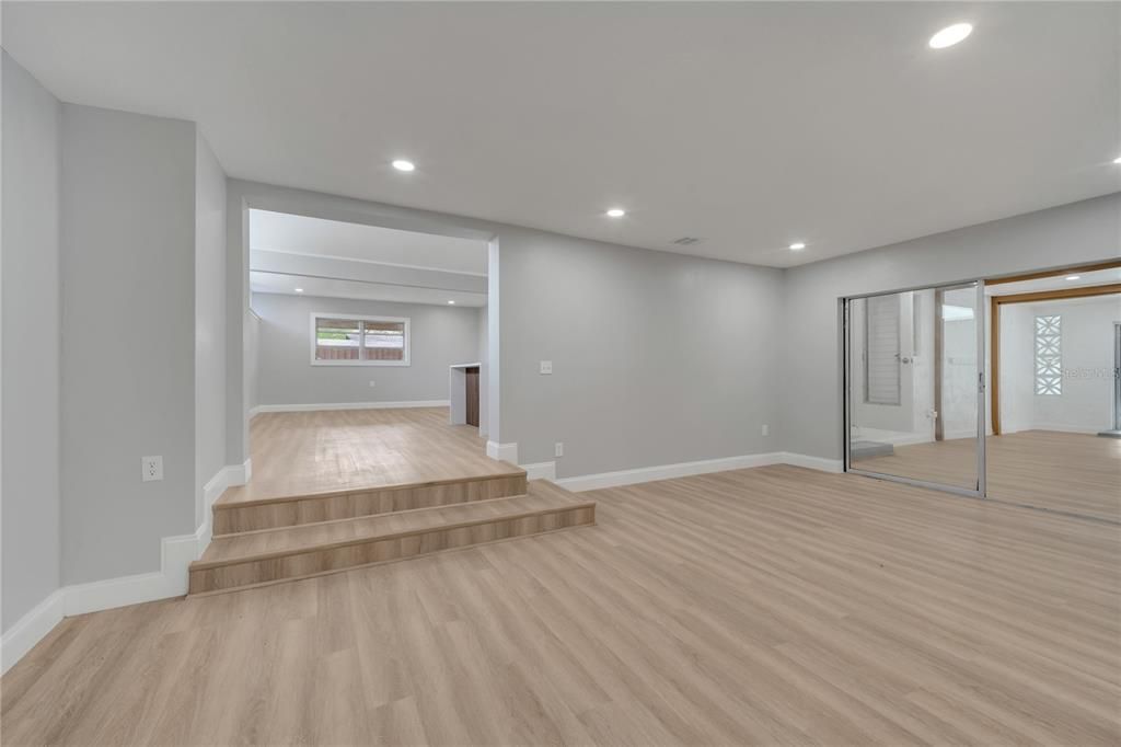Empty room, Interior, Recessed Lighting, Wood Texture Flooring