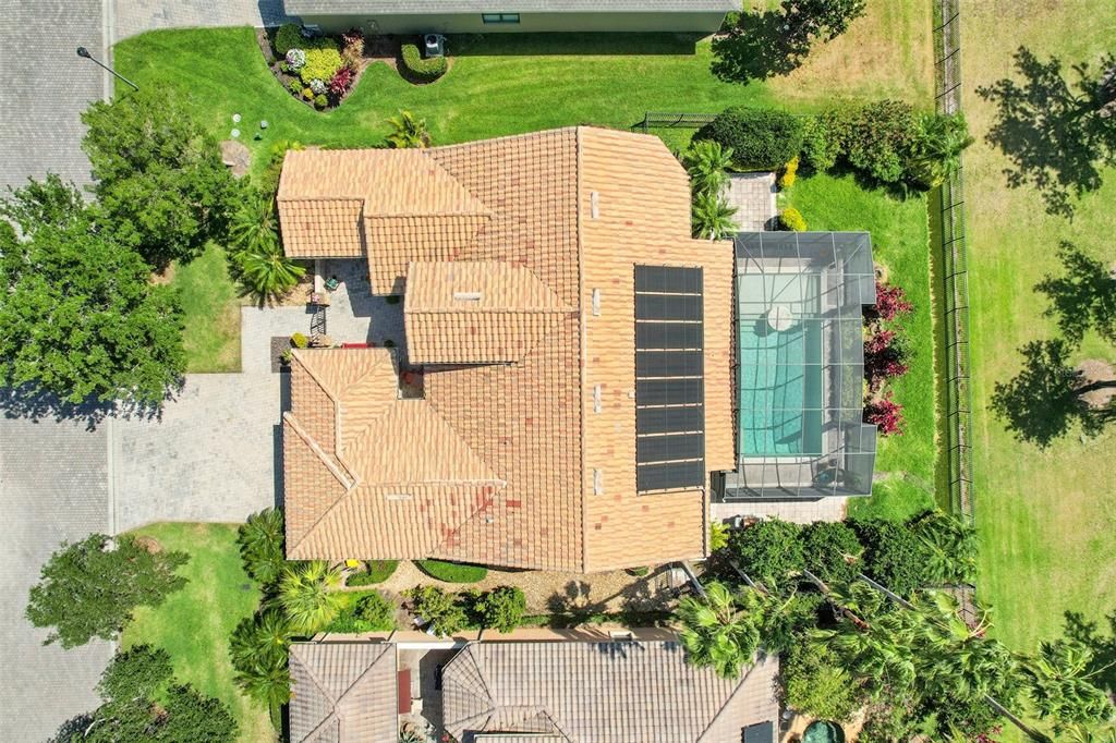 Exterior, Drone