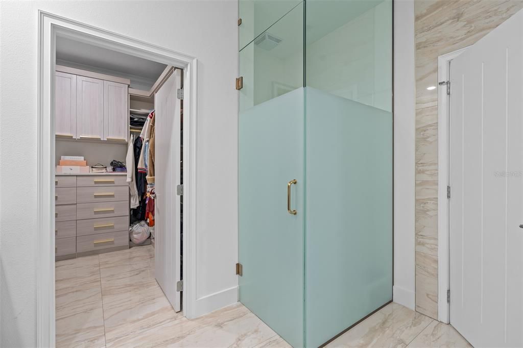 Interior, Marble, Walk-in Closets