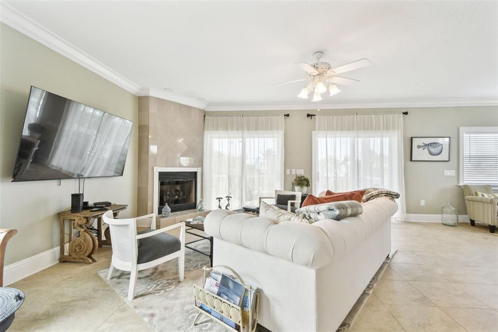 Fireplace, Interior, Living room