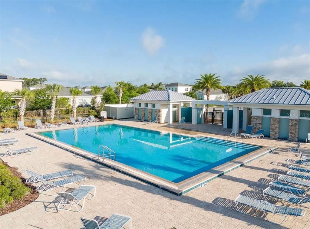 Exterior, Pool