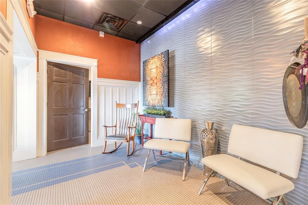 Interior, Recessed Lighting