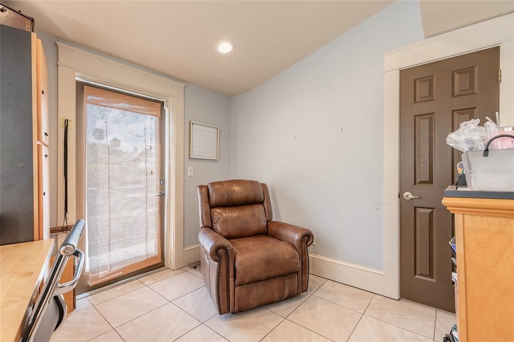 Interior, Recessed Lighting