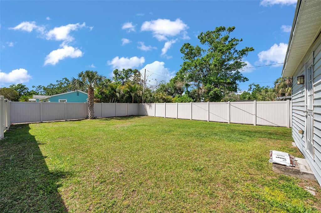Backyard, Exterior