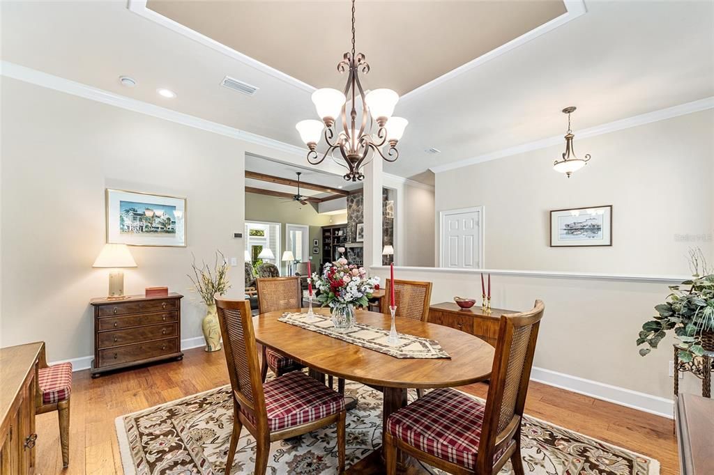 Chandelier, Dining room, Interior, Pendant Lights, Recessed Lighting, Wood Texture Flooring