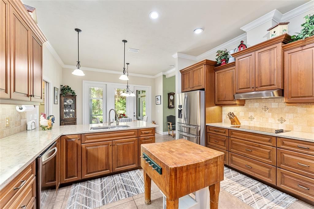 Interior, Kitchen, Pendant Lights, Recessed Lighting