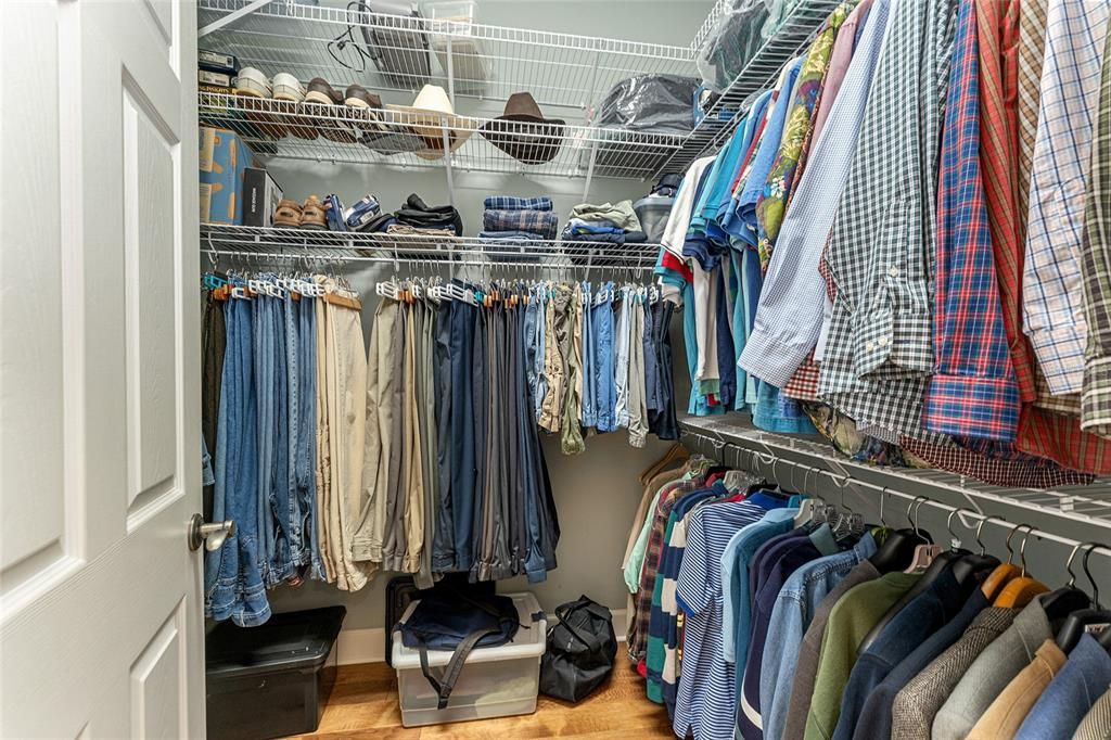 Interior, Walk-in Closets, Wood Texture Flooring