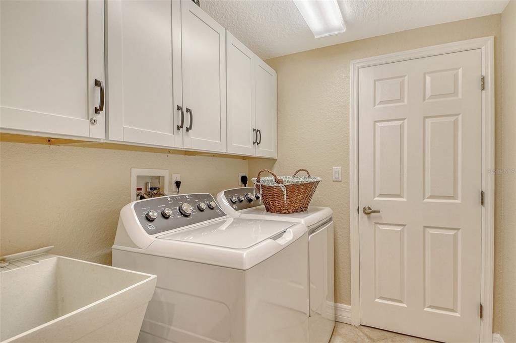 Interior, Washer
