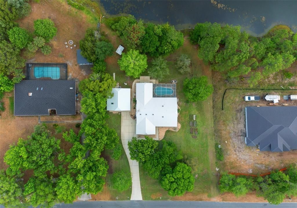 Exterior, Drone