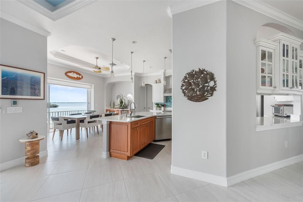 Dining room, Interior, Kitchen, Pendant Lights, Stainless Steel Appliances, Water
