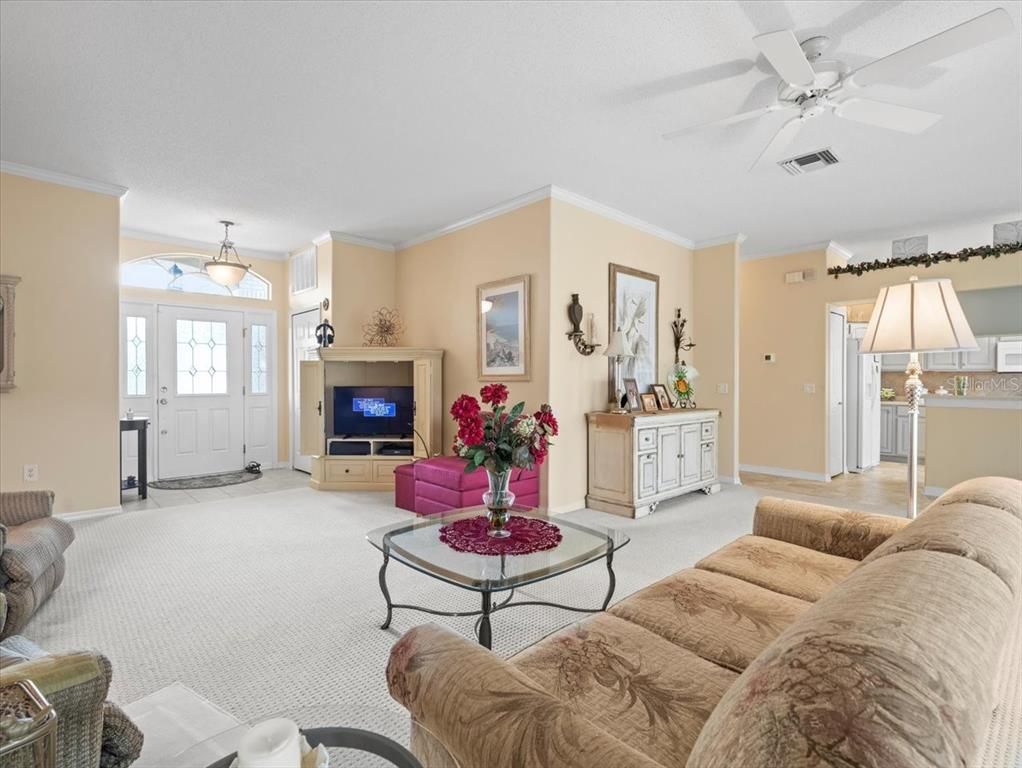 Fireplace, Interior, Living room, Pendant Lights