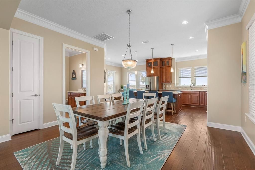 Dining room, Interior, Kitchen, Pendant Lights, Recessed Lighting, Wood Texture Flooring