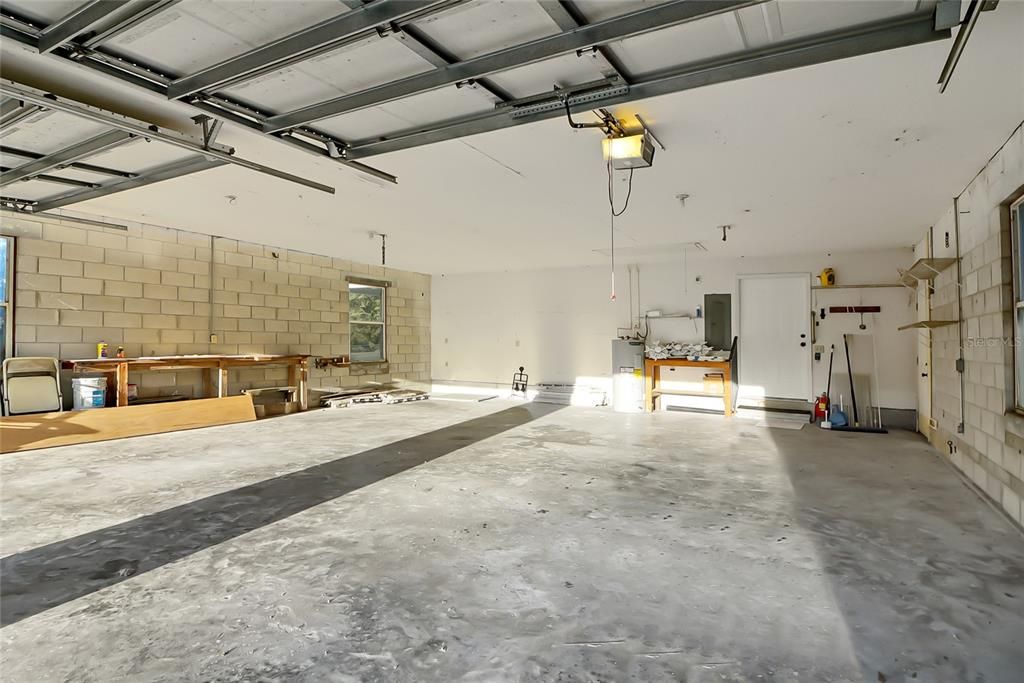 Garage, Interior, Stone Walls