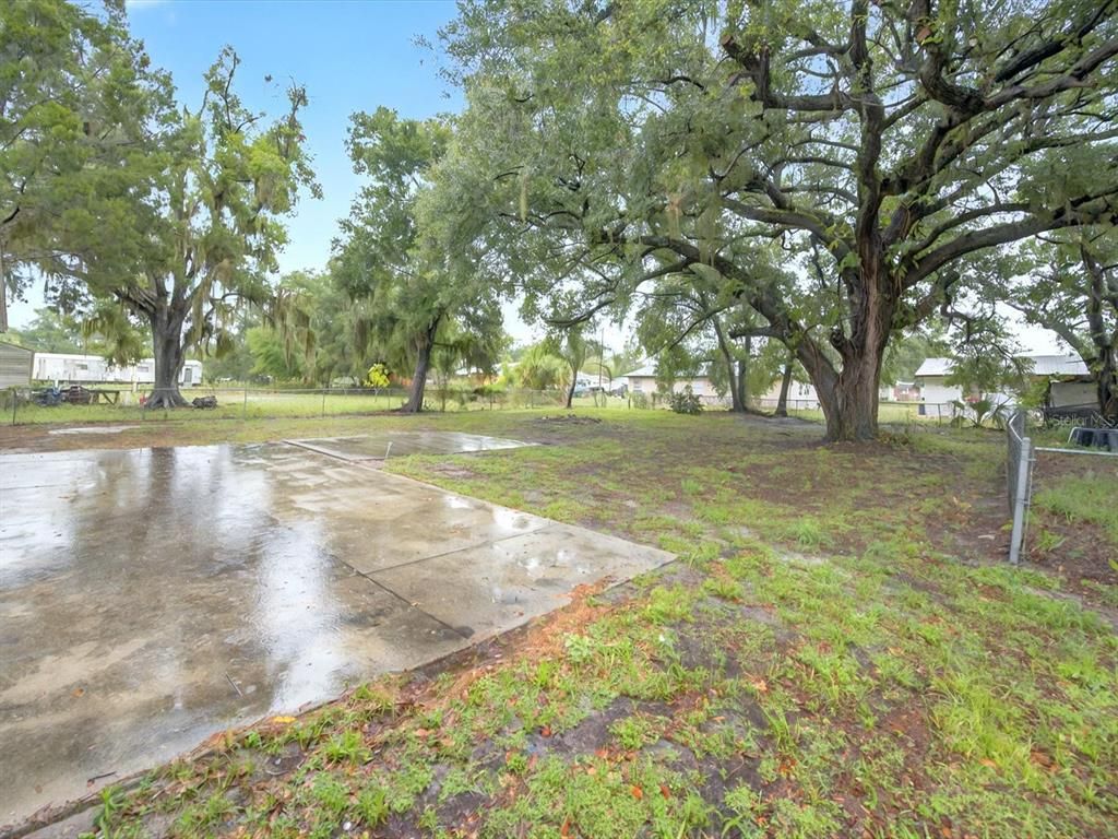 Backyard, Exterior
