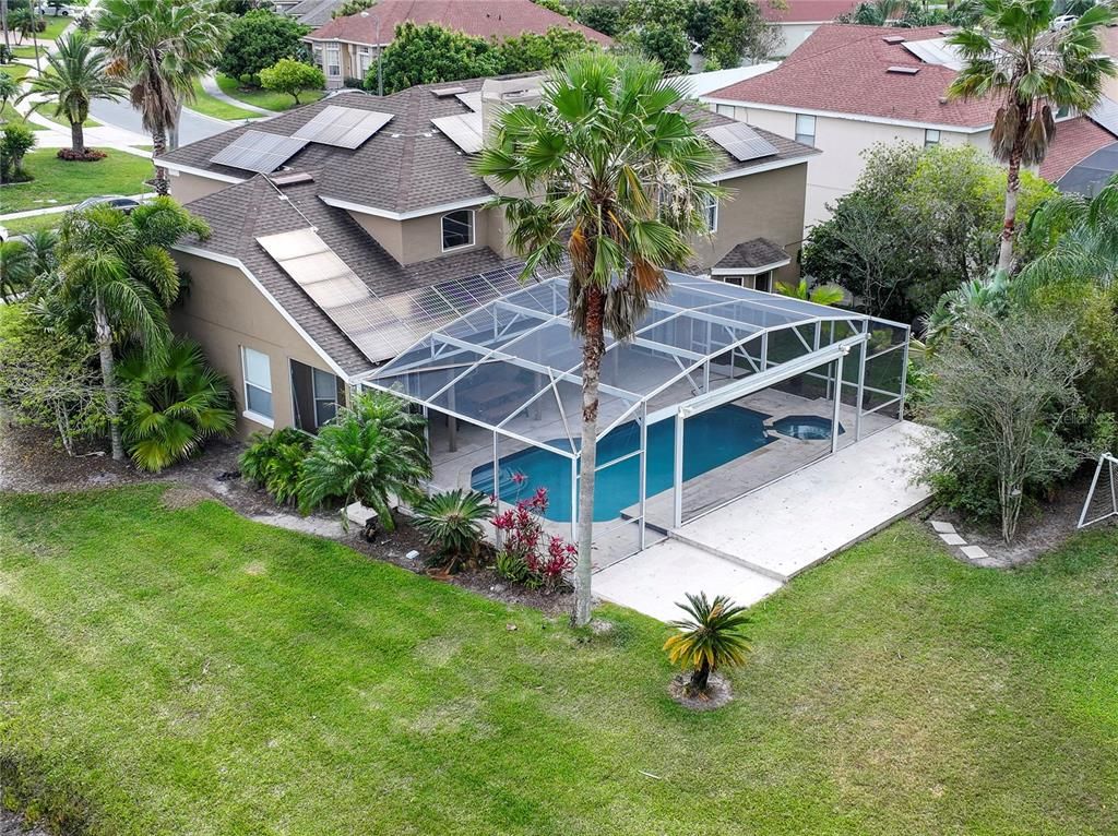Exterior, Drone