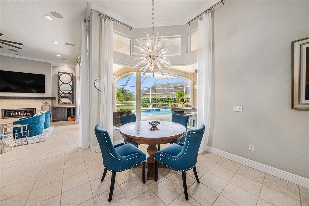 Dining room, Fireplace, Interior, Pendant Lights, Recessed Lighting