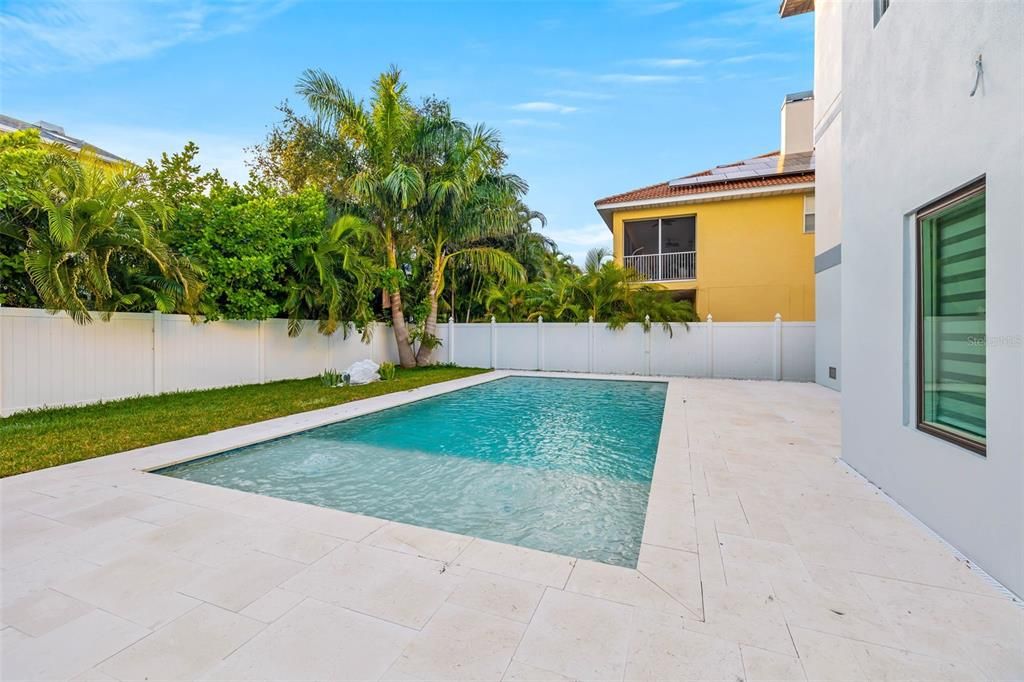 Exterior, Pool, Solar Panels