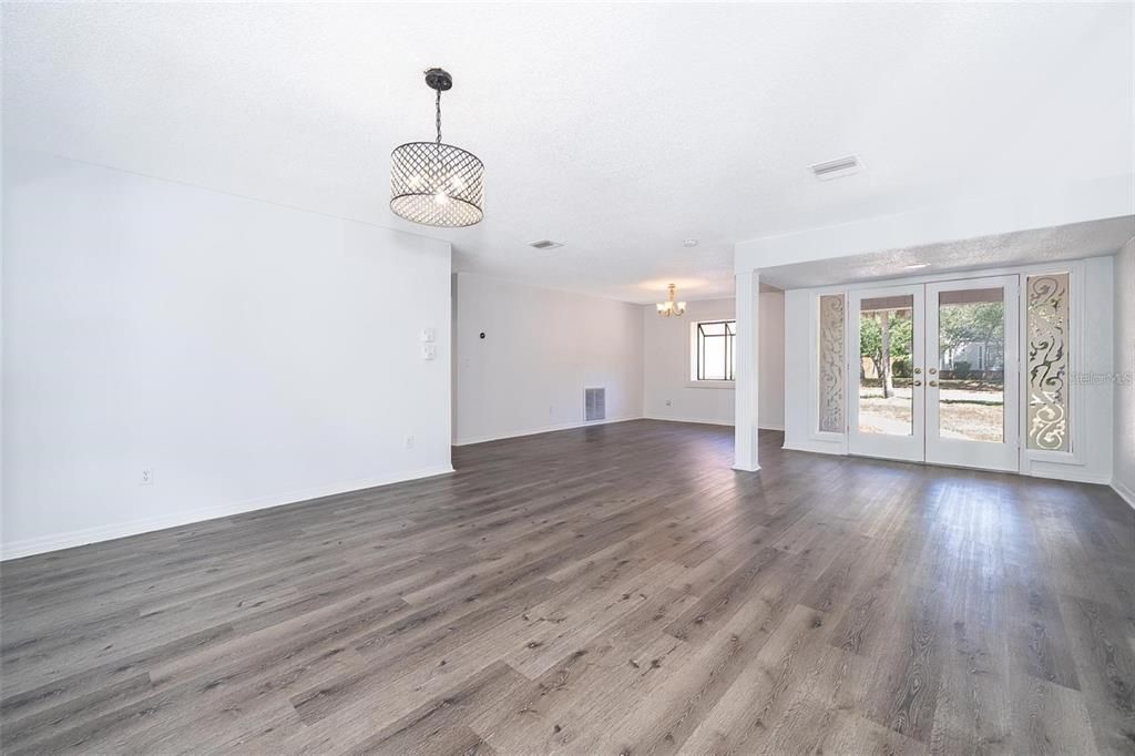 Empty room, Interior, Pendant Lights, Wood Texture Flooring