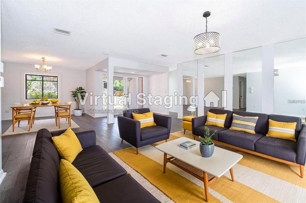 Chandelier, Dining room, Interior, Living room, Pendant Lights, Wood Texture Flooring