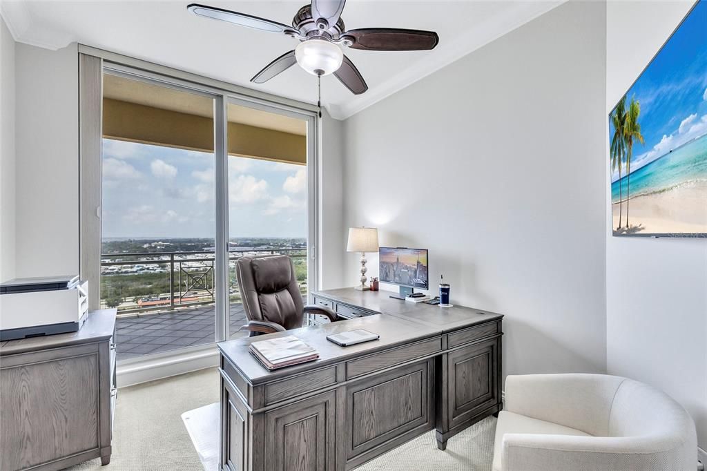 Home Office, Interior, Water