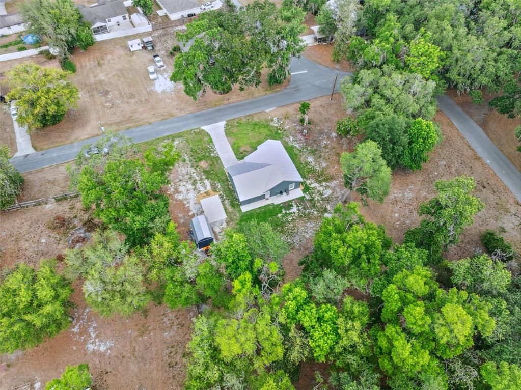 Exterior, Drone