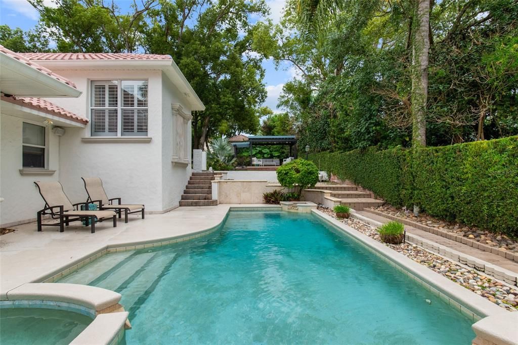 Exterior, Pool
