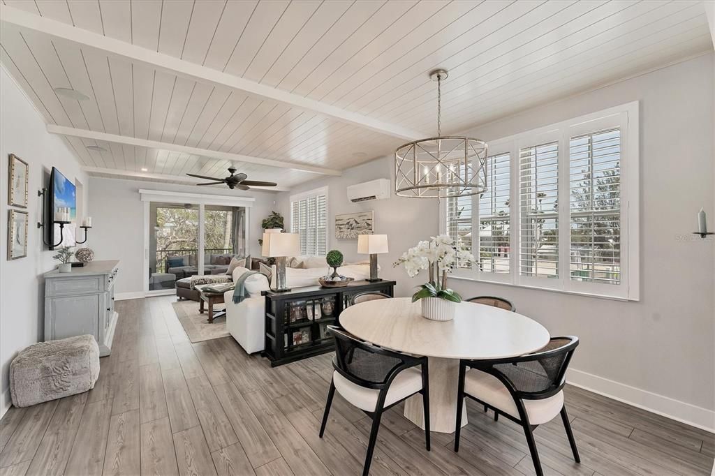 Dining room, Interior, Living room, Pendant Lights, Recessed Lighting, Wood Texture Flooring