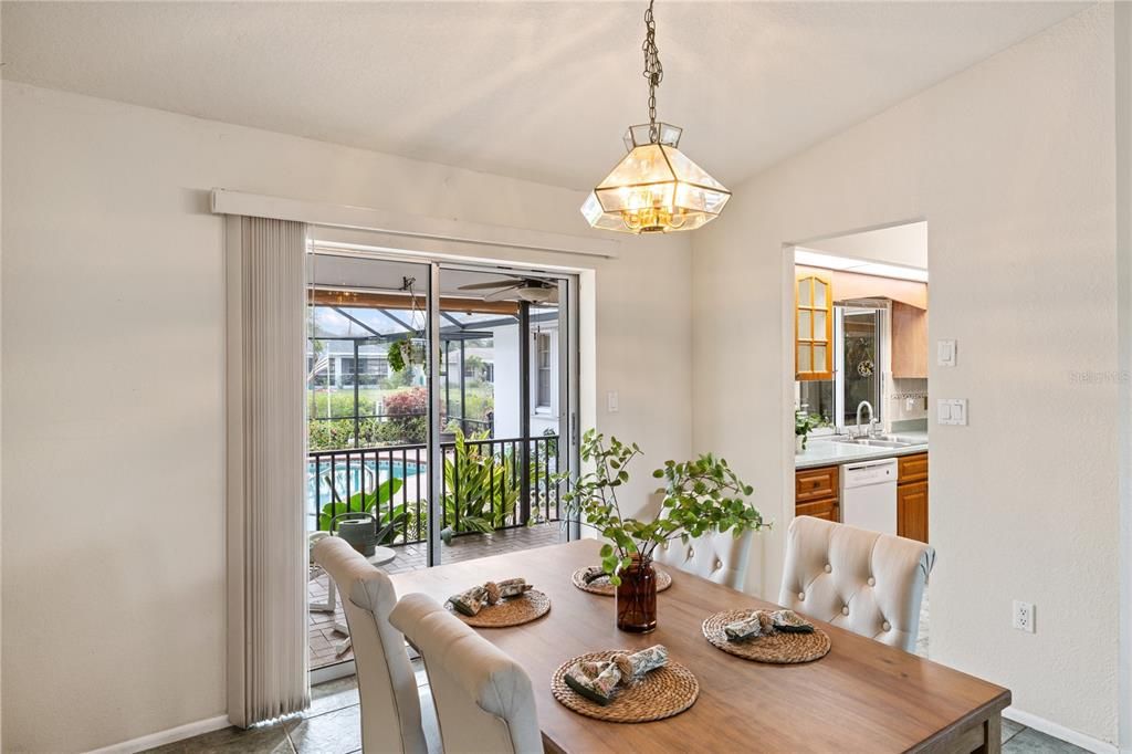 Dining room, Interior, Pendant Lights