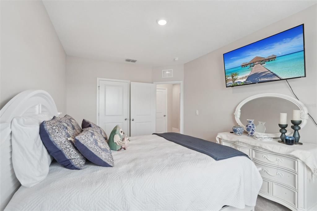 Bedroom, Interior, Recessed Lighting