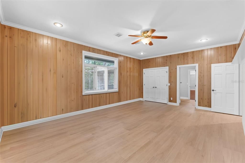 Empty room, Interior, Recessed Lighting, Wood Texture Flooring, Wooden Walls