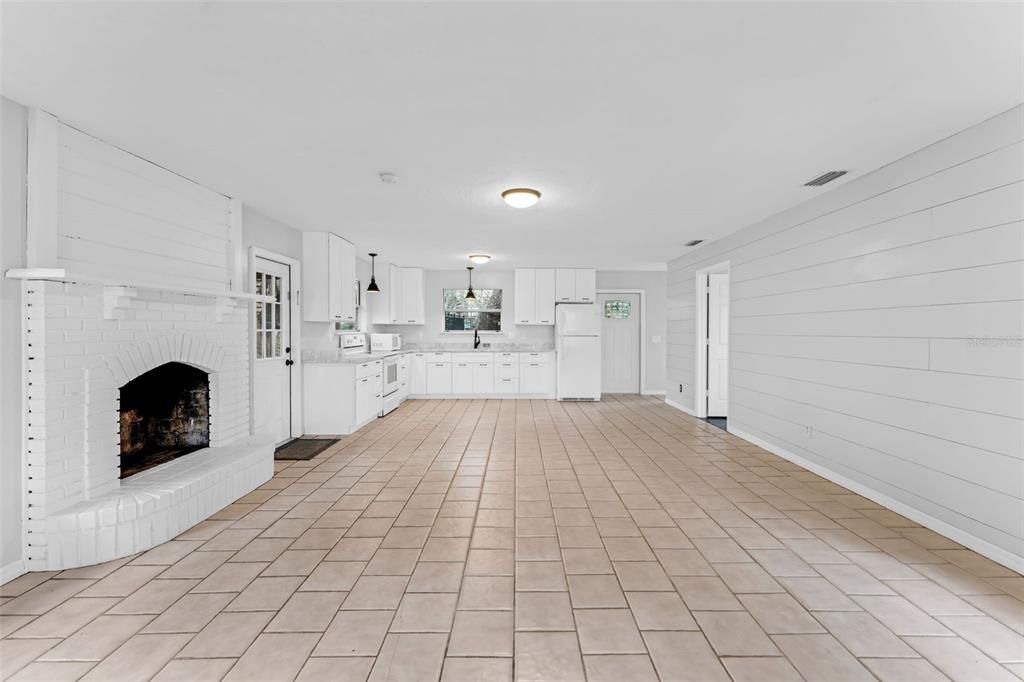 Fireplace, Interior, Kitchen