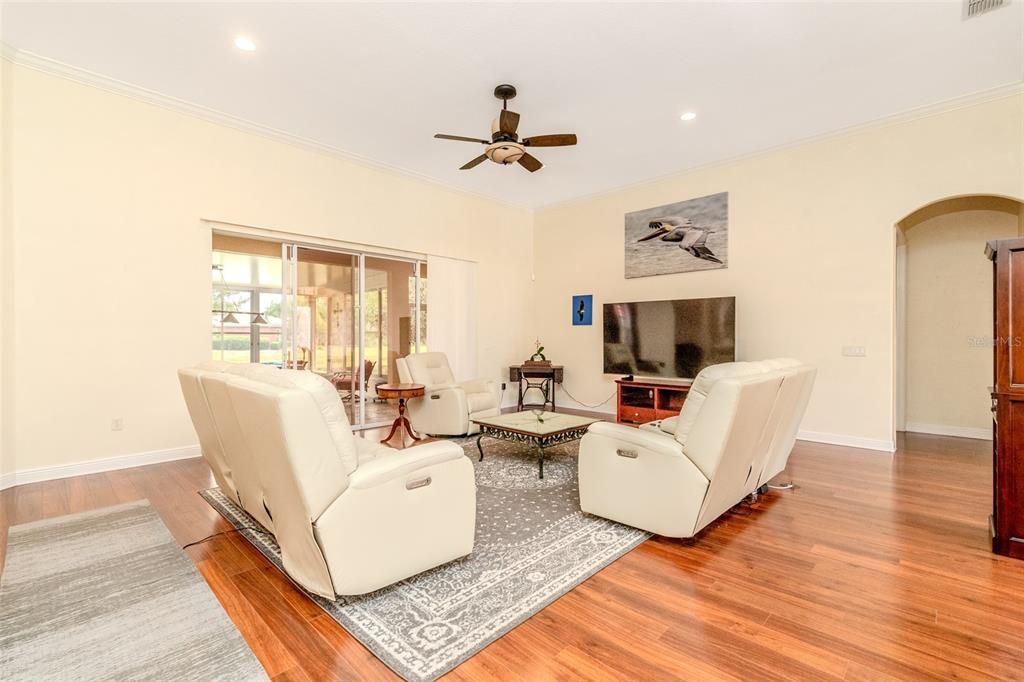 Interior, Living room, Recessed Lighting, Wood Texture Flooring