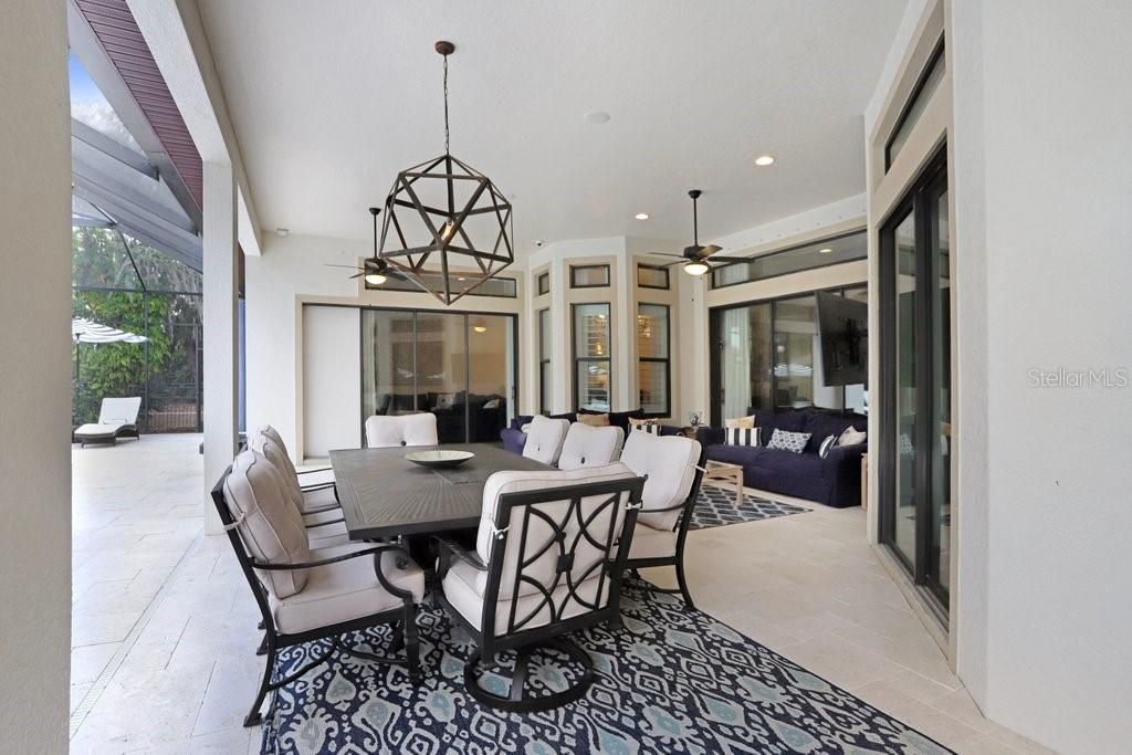 Dining room, Interior, Living room, Pendant Lights, Recessed Lighting