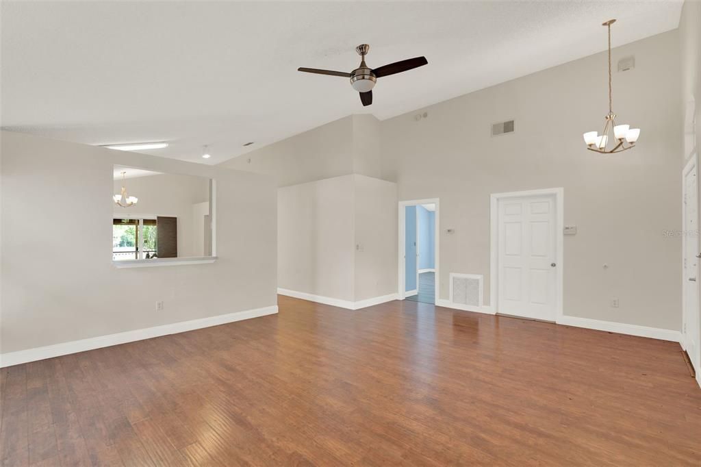 Chandelier, Empty room, Interior, Pendant Lights, Wood Texture Flooring