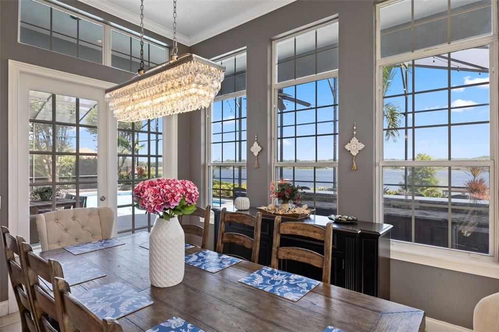 Chandelier, Dining room, Interior